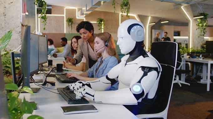 Era Robot Humanoid Tiba: Harapan atau Ancaman untuk Masa Depan? 2 Robot Humanoid sebagai Pekerja